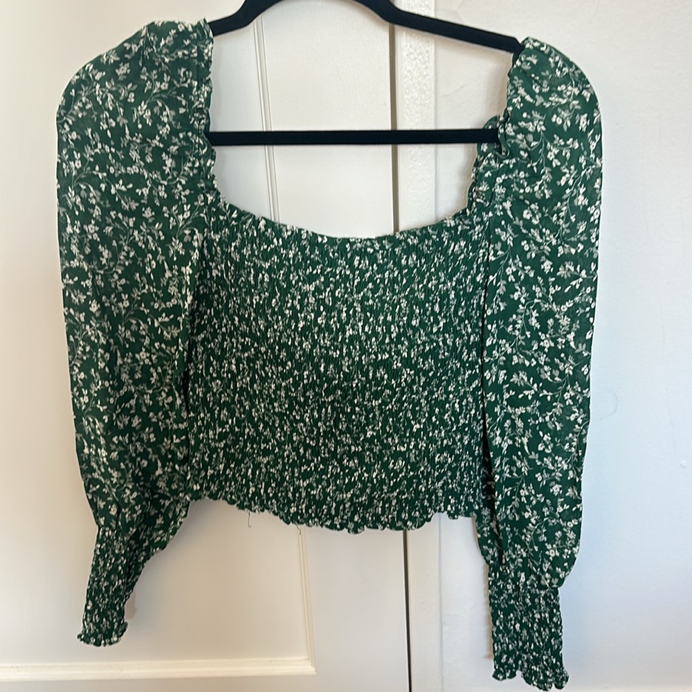 Reformation green top excellent condition hardly worn XS